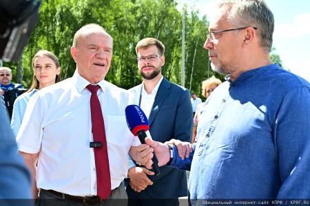 В ходе визита в Орловскую область Г.А. Зюганов посетил центр селекции и семеноводства