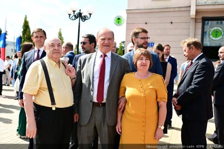 Завершился визит Г.А. Зюганова в Орловскую область