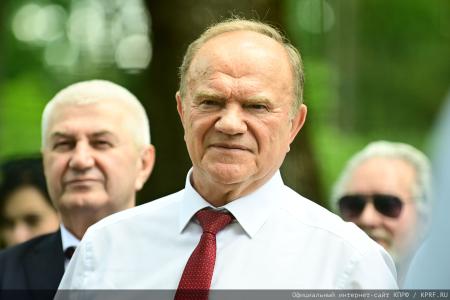 В ходе визита в Орловскую область Г.А. Зюганов посетил центр селекции и семеноводства