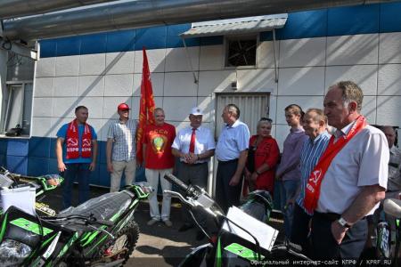 128-й гуманитарный конвой от КПРФ для фронта и Победы