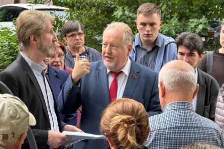 Москва. Протестная встреча депутата С.П. Обухова с жителями в Преображенском: «Власть просто обязана соблюдать законы при точечной застройке!»