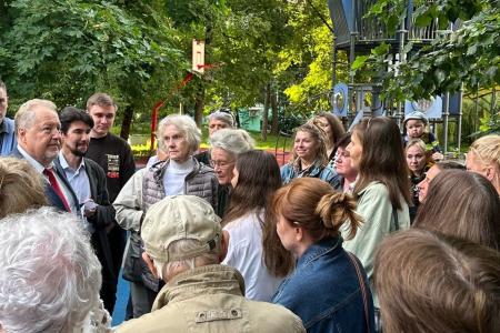Москва. Протестная встреча депутата С.П. Обухова с жителями в Преображенском: «Власть просто обязана соблюдать законы при точечной застройке!»