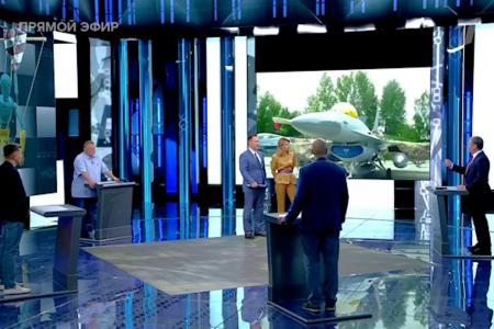 Дмитрий Новиков на Первом канале: “Россия может заключать соглашения с Западом по отдельным вопросам, но мы находимся на разных полюсах мировой политики”