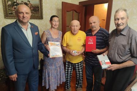 Подмосковные коммунисты: "Мы всегда рядом с народом!"