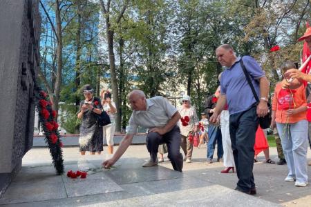 Ярославские коммунисты отметили дату окончания Второй мировой войны