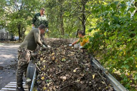Ленинский субботник прошел на территории подмосковного Обкома