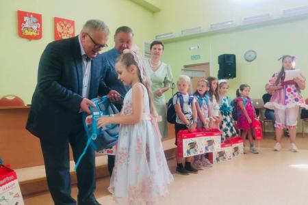 Депутат КПРФ Александр Наумов: «Все мы родом из детства!»