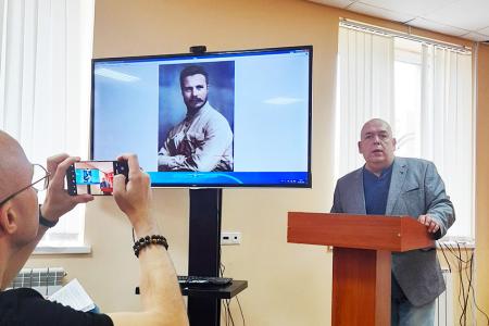 В Ивановском обкоме КПРФ состоялся круглый стол «95 лет образования Ивановской Промышленной области»
