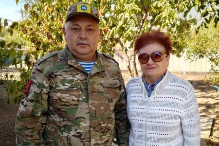 Калмыкия. Торжественная встреча участника СВО в Городовиковском райкоме партии