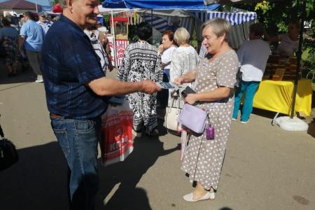 Коммунисты Ивановской области продолжают агитационную кампанию со спецвыпуском газеты «Правда»