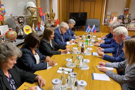 Иван Мельников встретился с кубинскими парламентариями