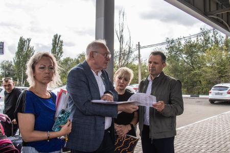 В ДНР состоялась отправка детей в дом отдыха «Снегири»
