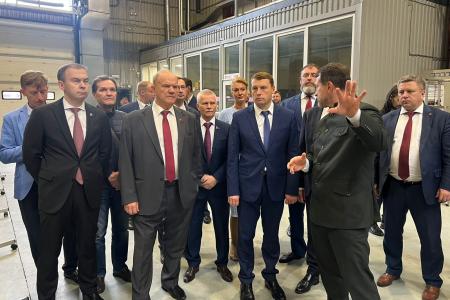 Г. А. Зюганов посетил «Кировский завод» в Санкт-Петербурге