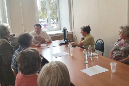 Олег Лебедев провел приемы избирателей  в Псковской и Новгородской областях