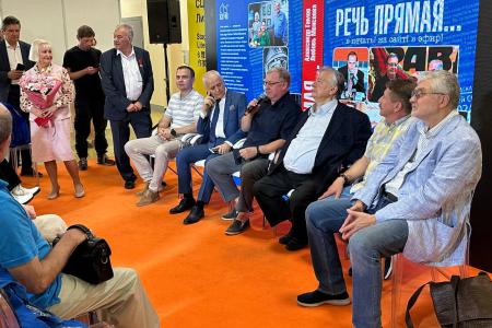 Юрий Афонин и Александр Ющенко приняли участие в презентации новой книги журналиста Александра Гамова