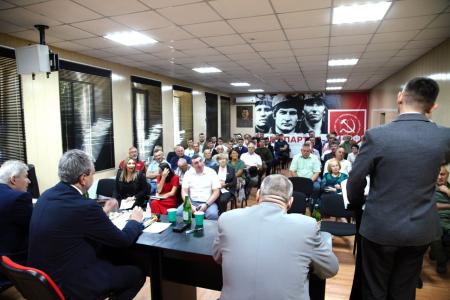 Луганские коммунисты подвели итоги жаркого лета