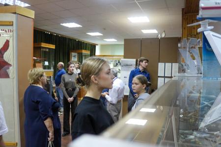 Воронежская область. Учащиеся Рамонского лицея имени Ольденбургской приняли участие в проекте КПРФ «Первым делом самолеты»