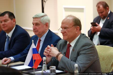 Г.А. Зюганов встретился с Председателем Национального Собрания Социалистической Республики Вьетнам Чан Тхань Манем