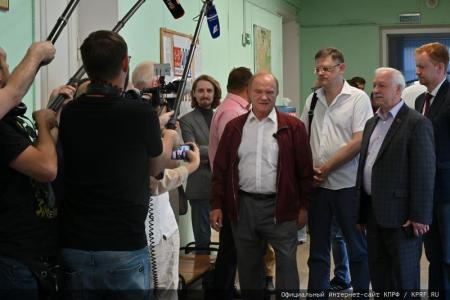 Г.А. Зюганов проголосовал на своем избирательном участке в городе Москве