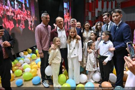 Родина, Семья и Братство народов! В Подмосковье завершился Всероссийский детский конкурс «Земля Талантов»