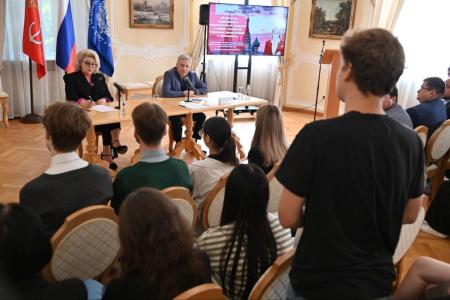 Нина Останина встретилась с преподавателями и студентами Герценовского университета в Санкт-Петербурге