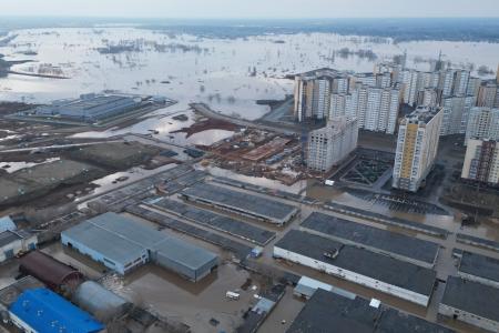 В Оренбургской области КПРФ продолжает добиваться пересмотра порядка выплат и улучшения условий для пострадавших от паводка