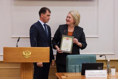 Лидер херсонских коммунистов Рамиль Замалетдинов принял участие в заседании Комитета Совета Федерации по науке, образованию и культуре