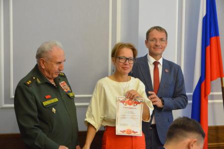 Ростовская область. Депутаты КПРФ обсудили на круглом столе тему деятельности военных волонтеров