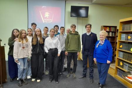 Подмосковные коммунисты отметили день ВЛКСМ: «Комсомол – поколение первых! Комсомол – это наша судьба!»