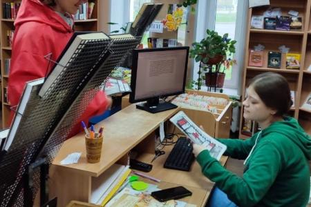 Новгородские коммунисты провели акцию в память о трагических событиях "Чёрного октября"
