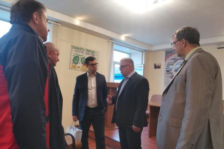 Руководитель фракции КПРФ в Мособлдуме Александр Наумов поздравил работников автопассажирского транспорта в Ступино и Кашире