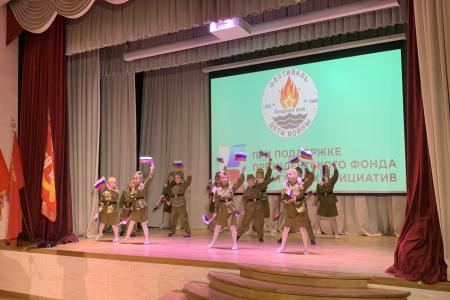 Калининградские коммунисты открыли патриотический фестиваль "Дети войны Янтарного края"