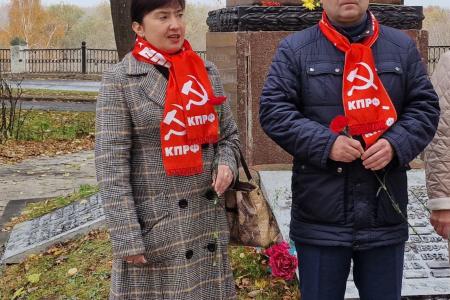 Рязанские коммунисты и комсомольцы отметили 106-ю годовщину Ленинского Комсомола