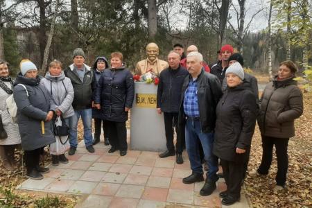 В Вологодской области установлен еще один памятник Ленину