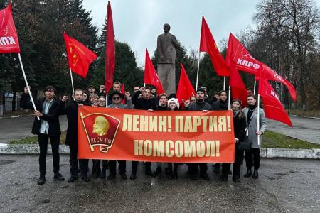 В Пензе прошли мероприятия, посвящённые Дню рождения комсомола