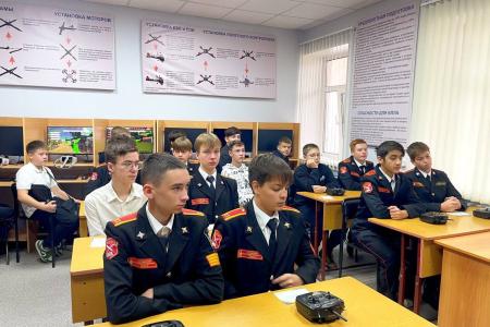 Нижегородская область. При поддержке депутата Государственной Думы фракции КПРФ Владислава Егорова в Кстово был открыт Центр по обучению управлению БпЛА