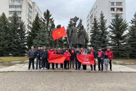 29 октября коммунисты и комсомольцы Марий Эл вместе со всей страной отметили 106-летие Ленинского Комсомола