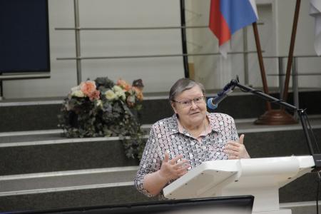 Томская область. При поддержке КПРФ состоялся вечер памяти писателей-коммунистов Сергея Заплавного и Тамары Калёновой
