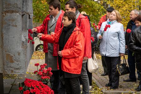 Курские комсомольцы отметили 106-ю годовщину со дня основания Ленинского комсомола