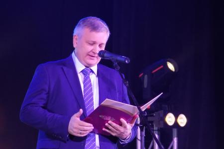 Депутат Государственной Думы Сергей Гаврилов поздравил с 90-летием профсоюзной организации коллектив Воронежского авиазавода