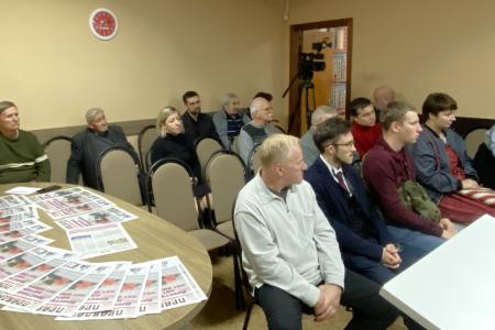 Д.Г. Новиков на учебном семинаре в Ленинском райкоме Москвы: “Марксизм-ленинизм – основа партийного анализа и политических решений для коммунистов”