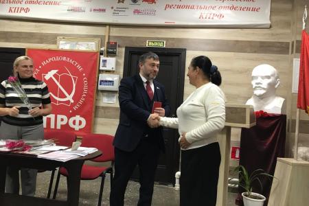 Лидер коммунистов Карачаево-Черкесии Кемал Бытдаев рассказал товарищам об итогах Пленума ЦК КПРФ