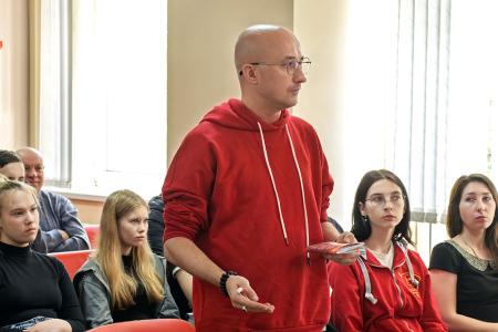 В Ивановском обкоме КПРФ состоялись ежеквартальные занятия по политпросвещению для партийного и комсомольского актива региона