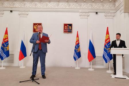 Первый секретарь Ивановского обкома КПРФ Александр Бойков поздравил областное отделение «Союза писателей» с юбилеем