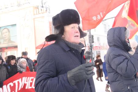 «Ленин жил, Ленин жив, Ленин будет жить!» В Якутске пытаются переименовать площадь В.И. Ленина