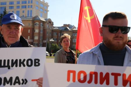 Без срока давности. акция мордовских коммунистов в память событий "Черного октября"