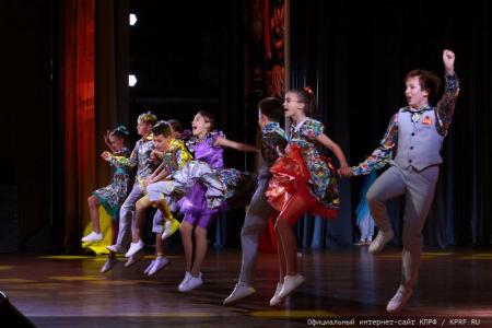 Комсомол - моя судьба! В Московском дворце пионеров состоялся праздничный концерт