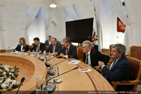 Г.А. Зюганову вручена высшая награда Лаосской Народно-Демократической Республики