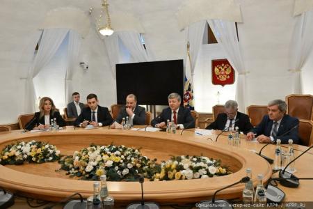 Г.А. Зюганову вручена высшая награда Лаосской Народно-Демократической Республики