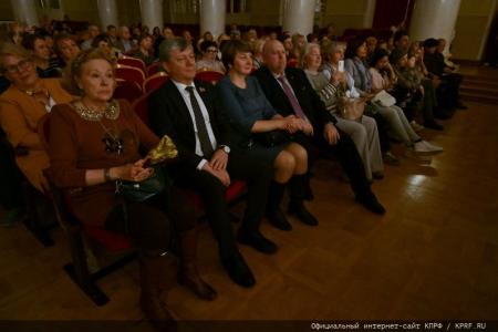 Митинг в Вологде. Да здравствует Великий Октябрь!
